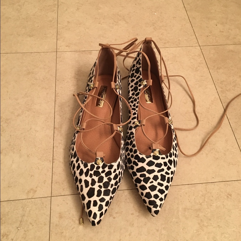 Halogen lace up flats