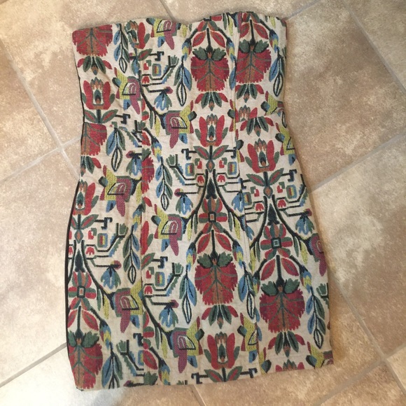 BNWT Tapestry Strapless Dress - Picture 2 of 4