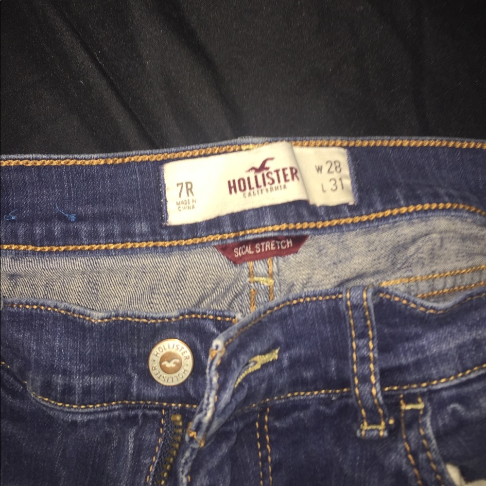Holister skinned jeans