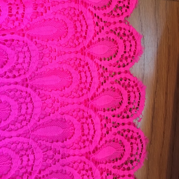 NWOT pink lace skirt - Picture 2 of 6