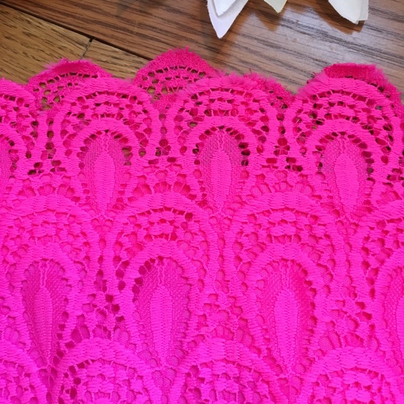 NWOT pink lace skirt - Picture 3 of 6