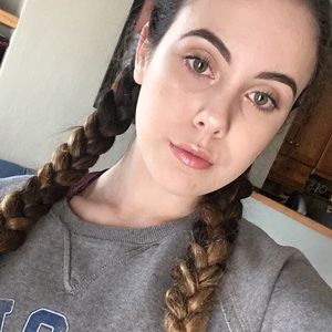 Meet your Posher, Madi