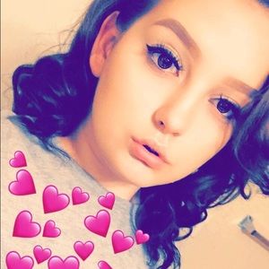 Meet your Posher, Gloryanna