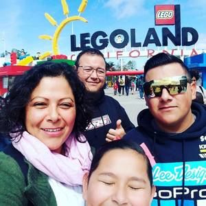 Meet your Posher, Monica