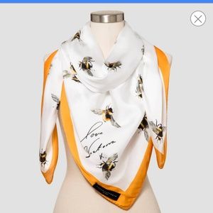 Victoria Beckham Bee Scarf