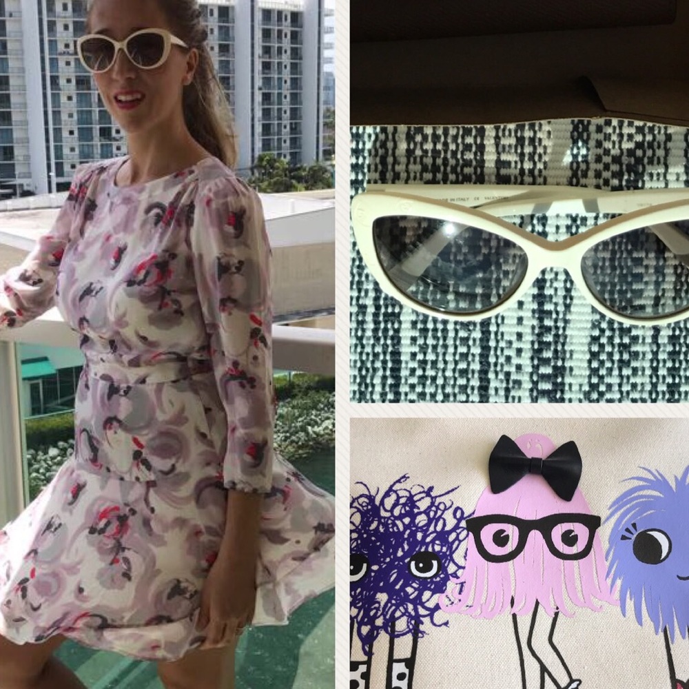 VALENTINO Sunglasses Like New!