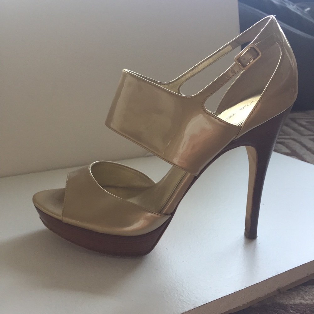 Via Spiga Sandals