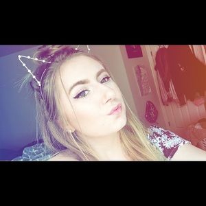 Meet your Posher, Saige