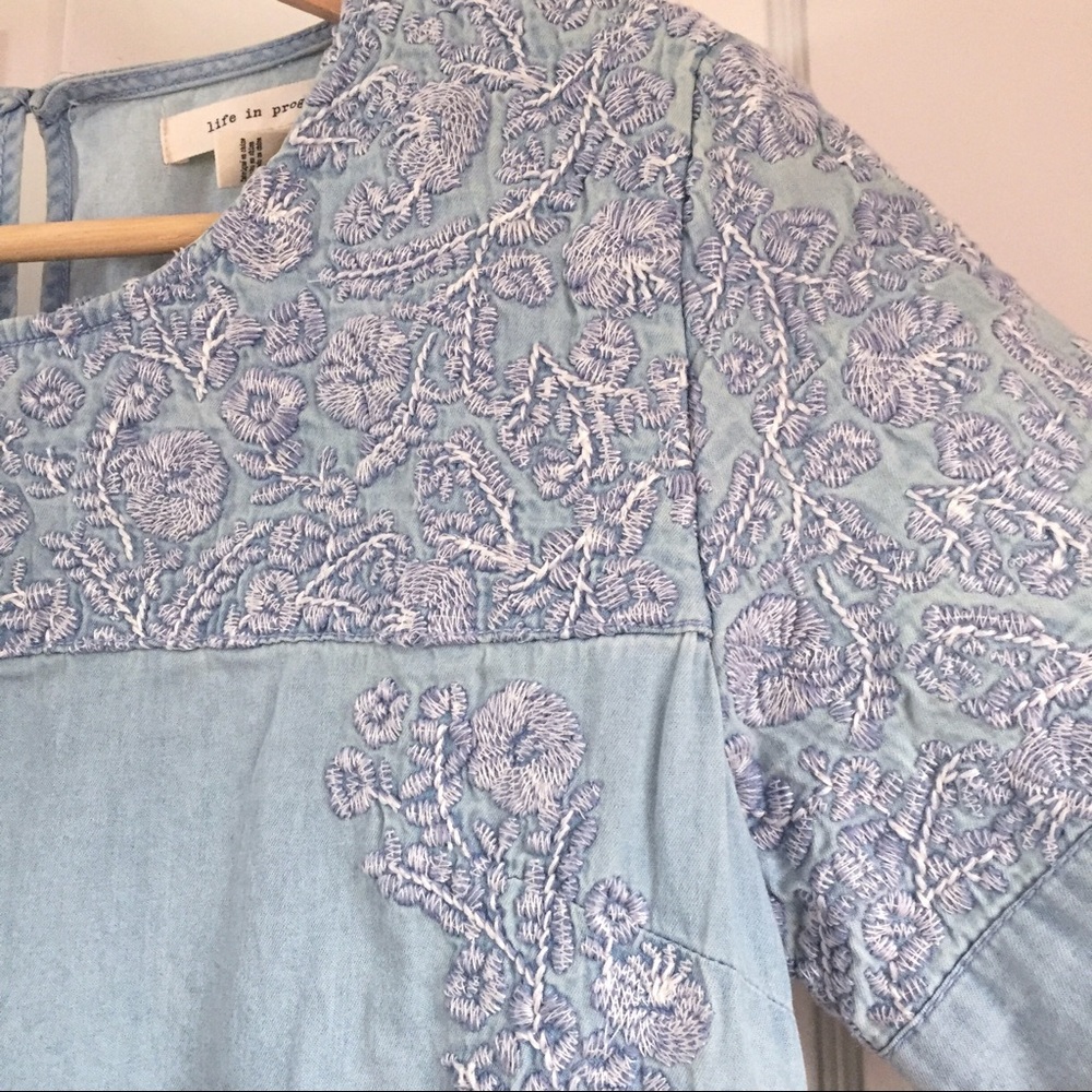 Embroidered Chambray Shift Dress - Picture 2 of 4