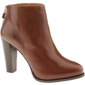 Banana Republic Sierra high-heeled bootie