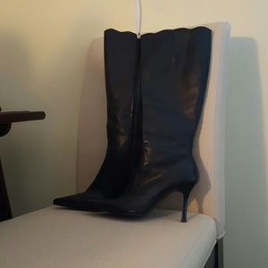 High heel boots