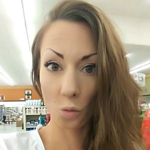 Meet your Posher, Lindsey