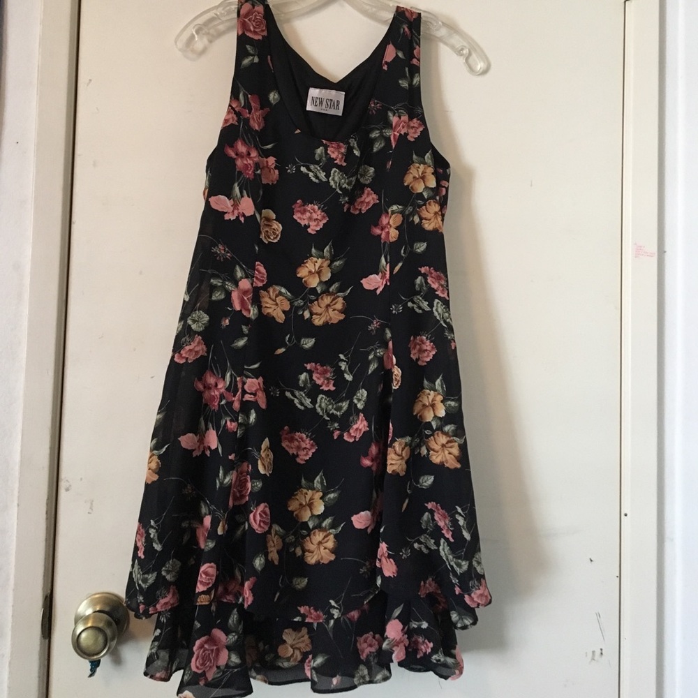 Floral flowy dress