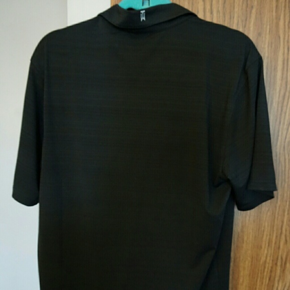 Nike Tiger Woods Golf Polo - Picture 2 of 2