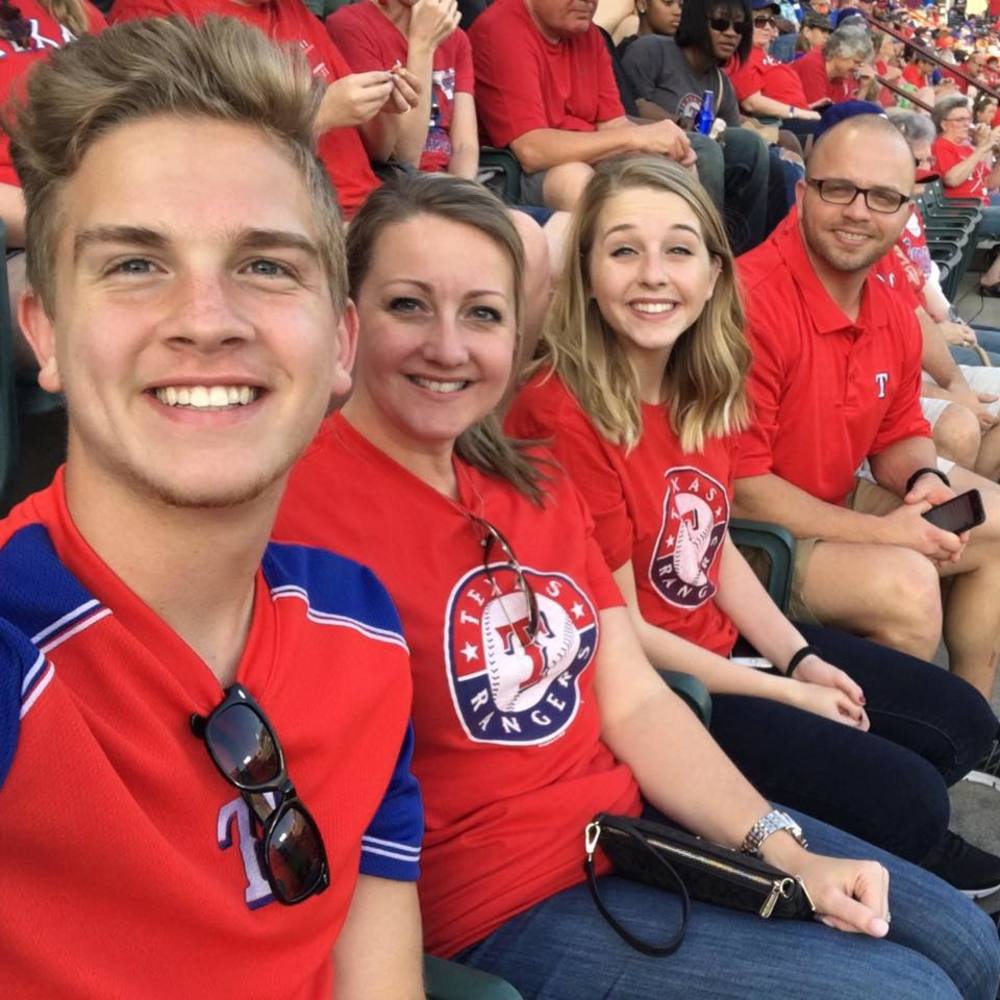 Meet your Posher, Connor