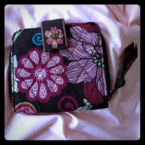 Vera Bradley wallet in Mod Floral Pink