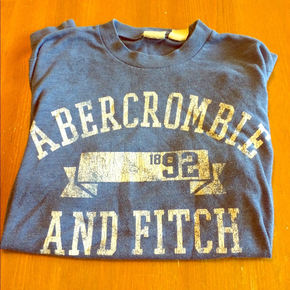 Abercrombie T Shirt