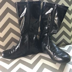 👢Girls size 12 zip up boots👢