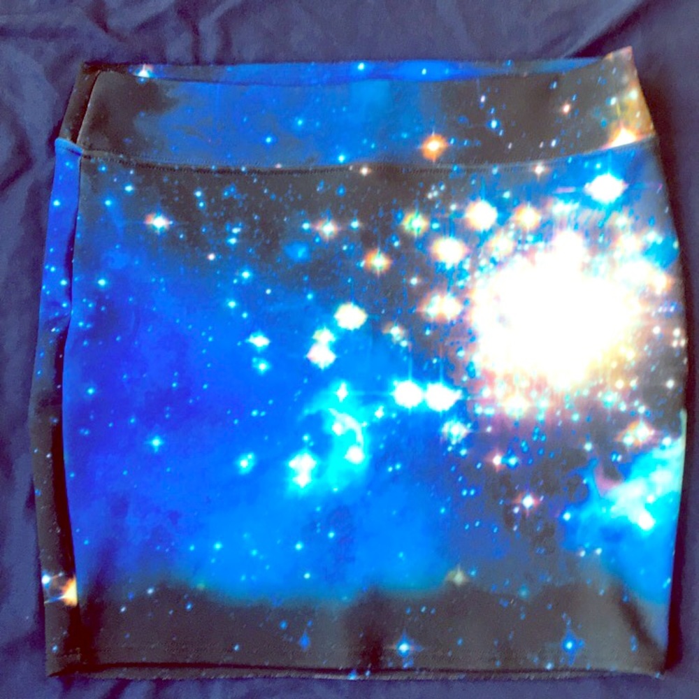 Galaxy Print Stretch Mini Skirt