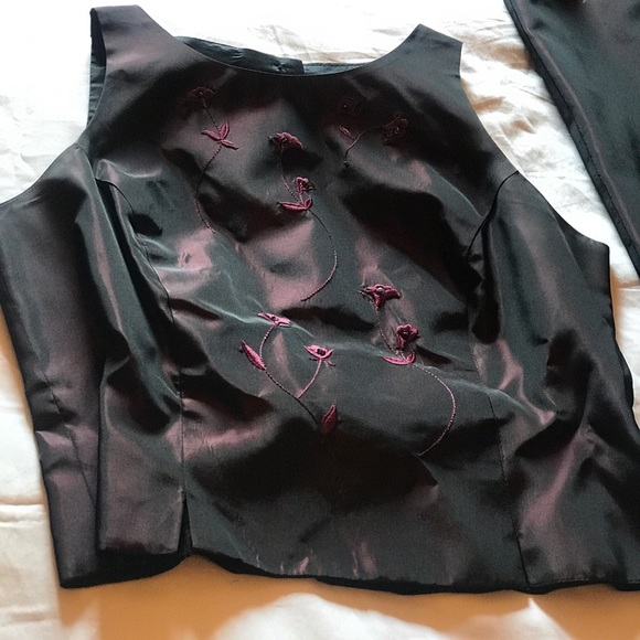 Satin Cocktail/ Prom Dress - Picture 2 of 6