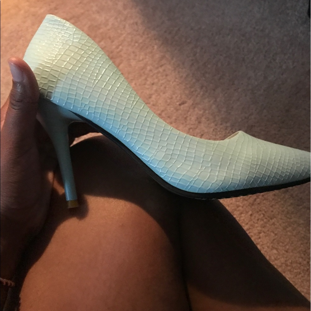 Baby Blue Alligator Heels