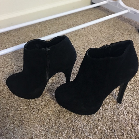 Aldo - Picture 2 of 5