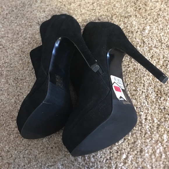 Aldo - Picture 3 of 5