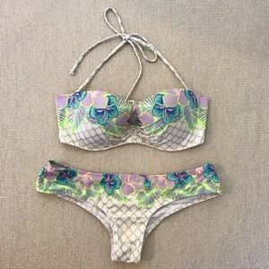 SALE!! Printed VS Bikini Set!