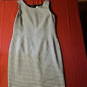 Hounds tooth business dress