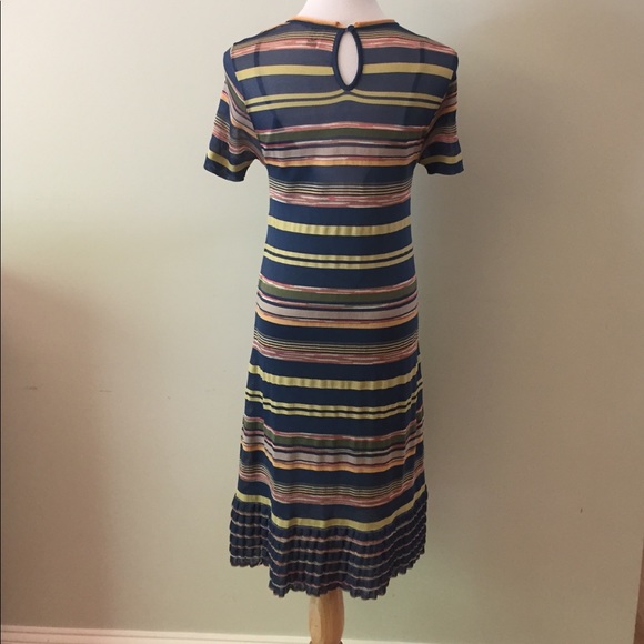 ⛔️SOLD⛔️Missoni Knit Dress Size 4 - Picture 5 of 8