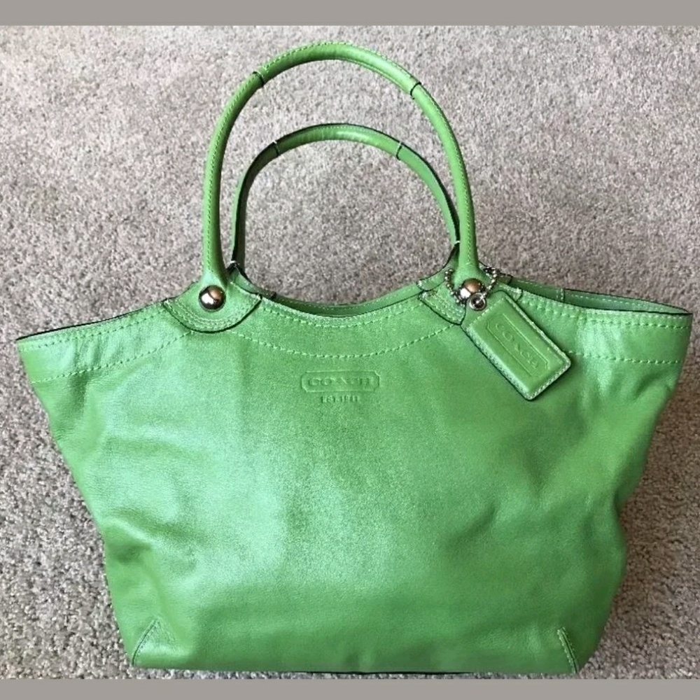 *SOLD* Coach Bleeker Kelly Green