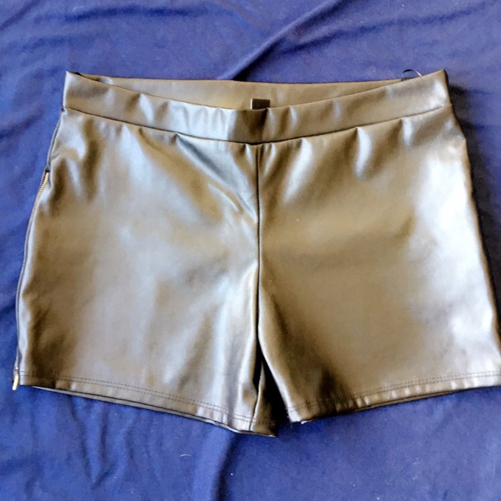 Faux Leather Hot Shorts with Gold Zipper Accents