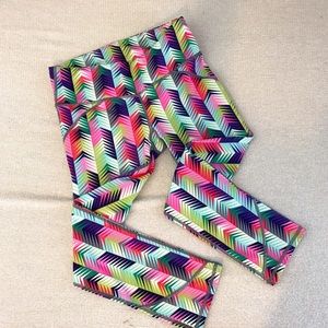 Multi color pattern capri leggings/workout pants