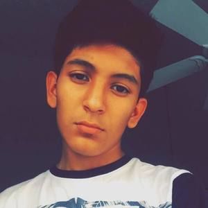 Meet your Posher, Sebastian