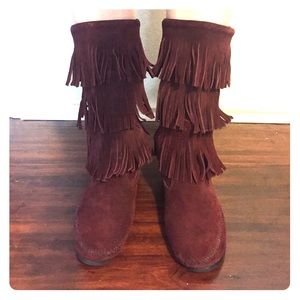 Minnetonka 3 layer fringe boots