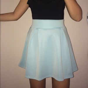 baby blue skater skirt w sinching