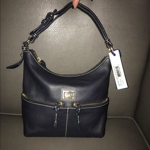 Dooney & Bourke Navy Blue Small Zipper Pocket Sac