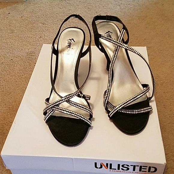 Heels - Picture 2 of 4