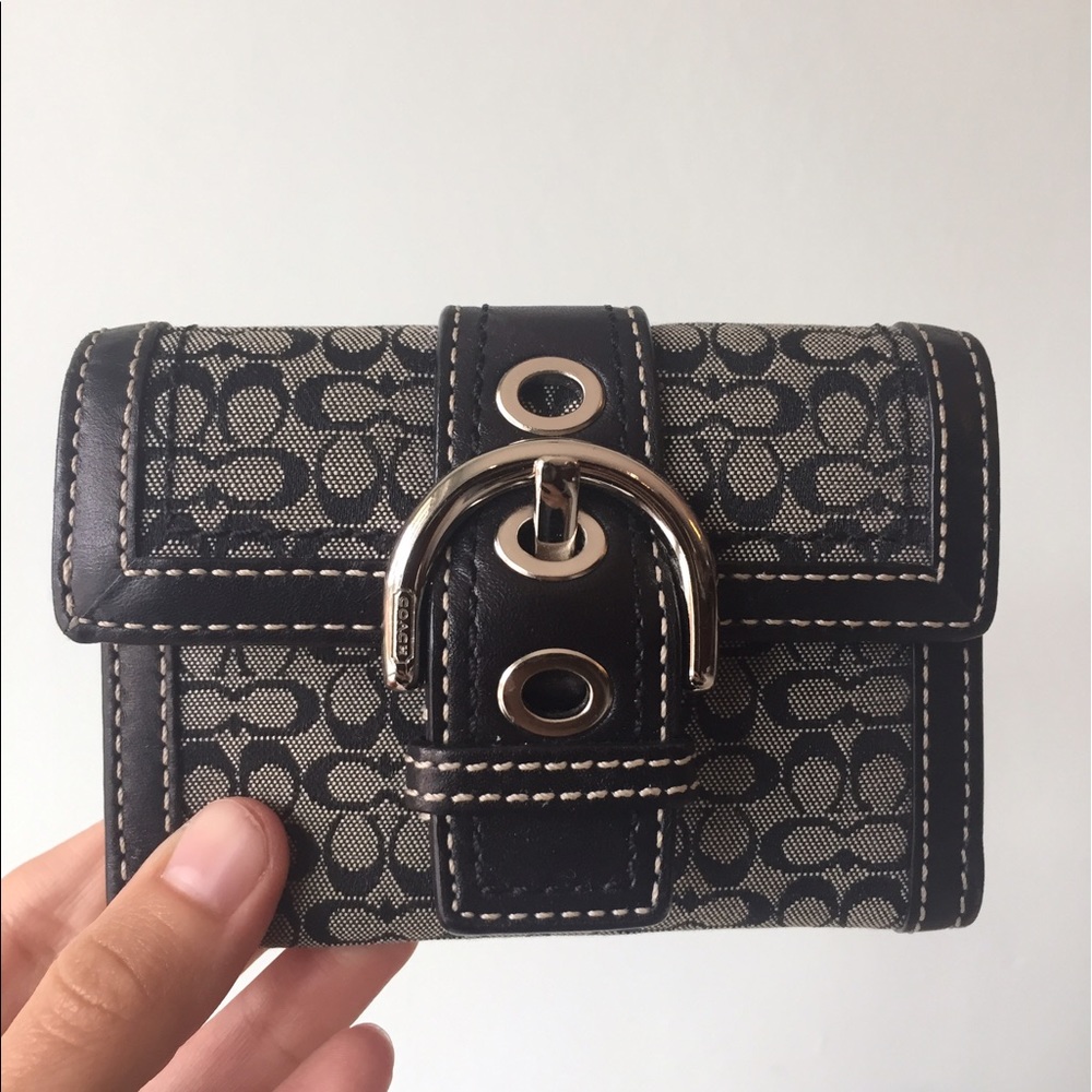Black Coach wallet. Final price.