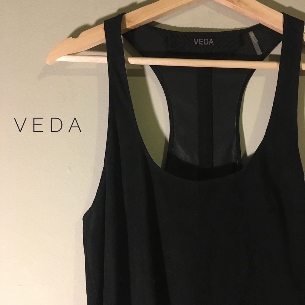 Black suede low-high razor back tank