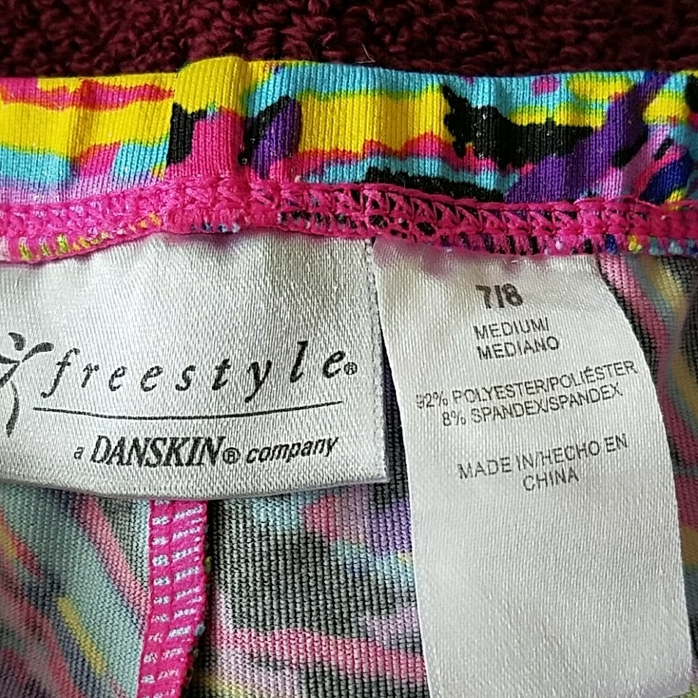 Danskin Freestyle Performance Set Speed Dri - Picture 5 of 7