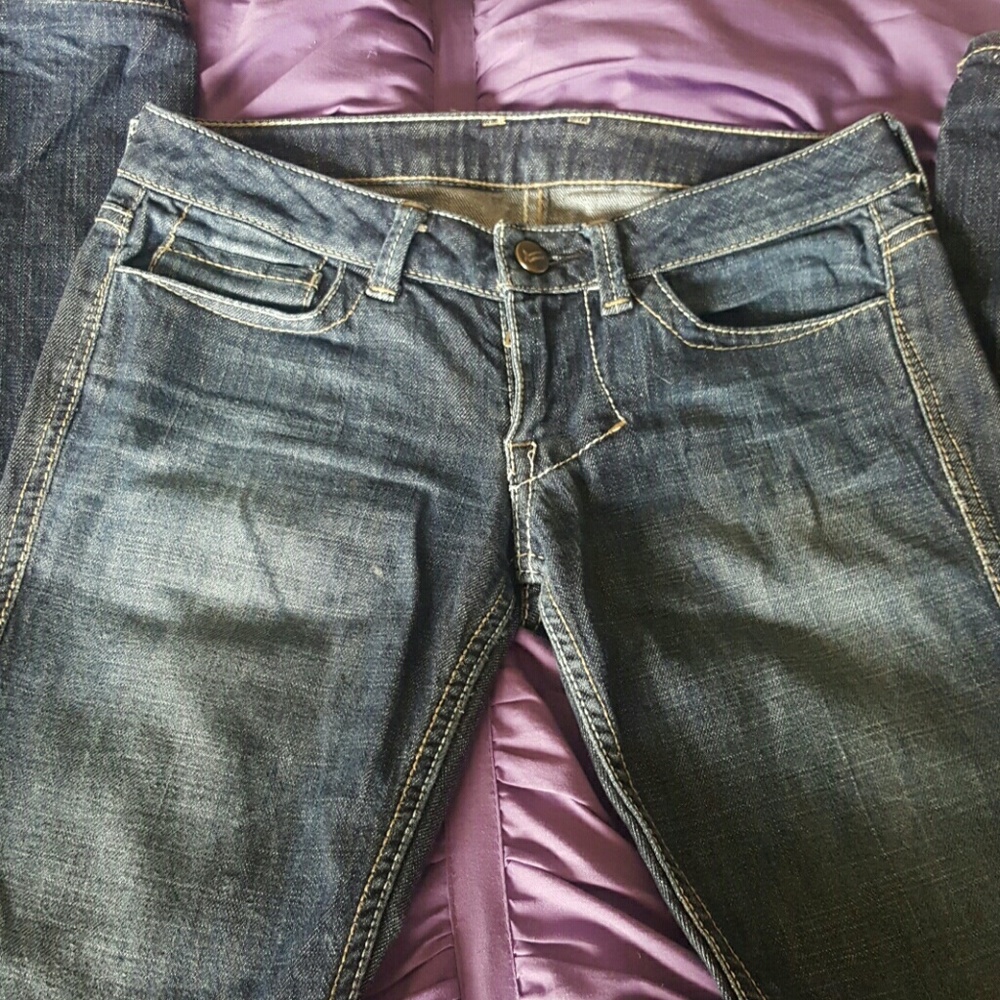 William Rast Jeans - Picture 2 of 2