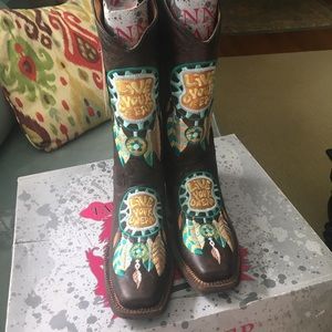 NWT Tanner Mark Cowgirl Boots
