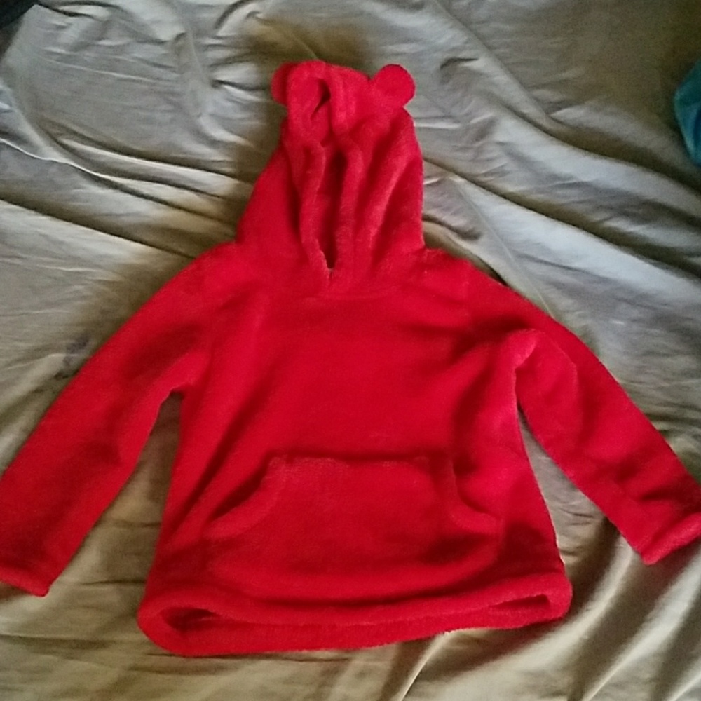 hooded pull over
