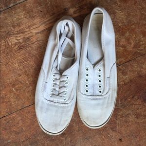 White vans
