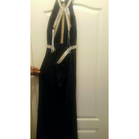 Prom dress - Picture 2 of 6