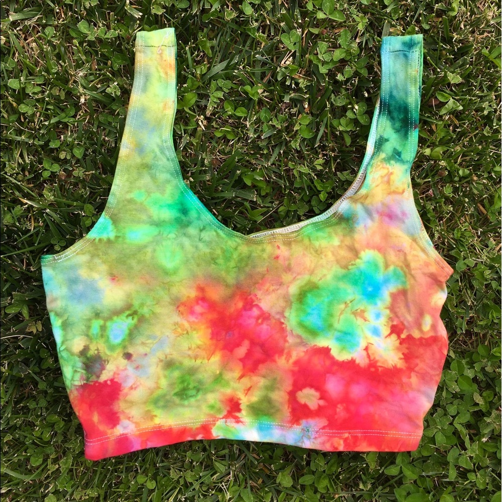 SOLD // Hand dyed tie dyed Rasta crop top!❤️💛💚