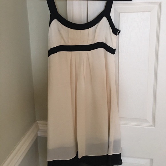 Silk Dress - Picture 4 of 7