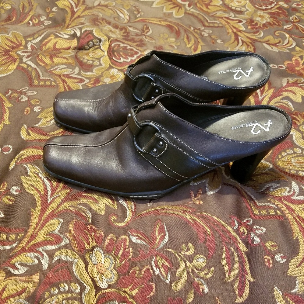 👠Aerosoles A2 Brown Mule