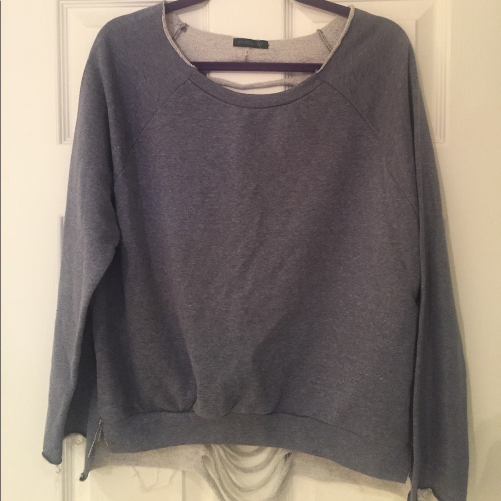 Comfy ripped blue sweatshirt